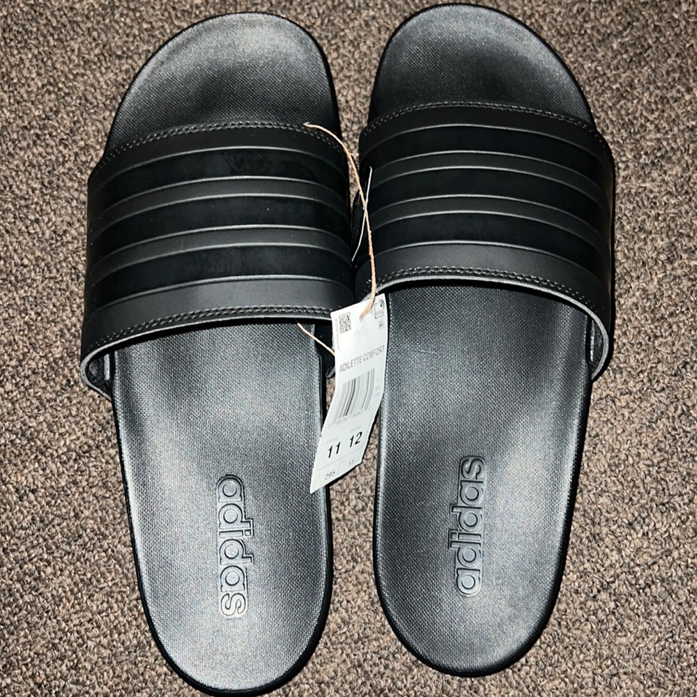 COPY - COPY - 💥FINAL PRICE 💥Mens/womens adidas slides